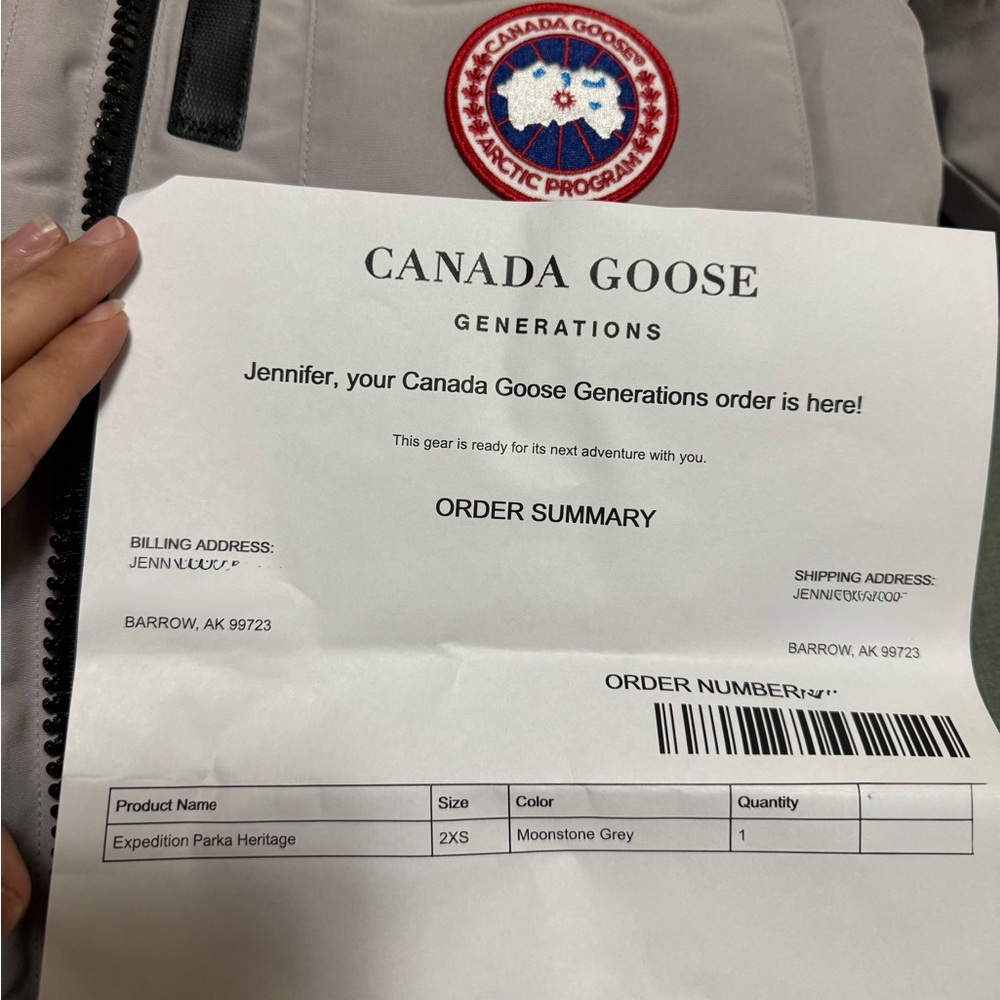 Canada Goose Women's Parka in Moonstone Grey - Picture 12 of 13